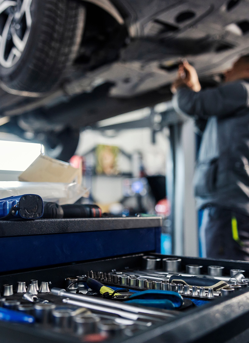 Autopoint logo displaying service MOT repair features emphasizing quality car maintenance for two vehicles
